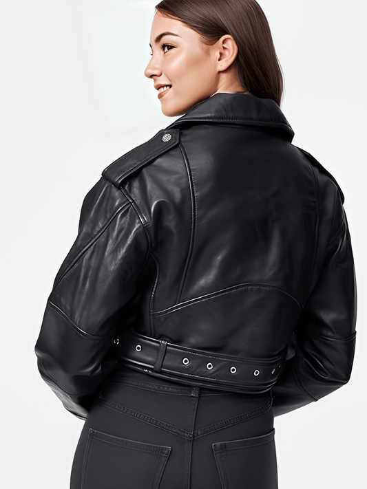 Carlota | Chaqueta corta de piel sintética con cremallera asimétrica