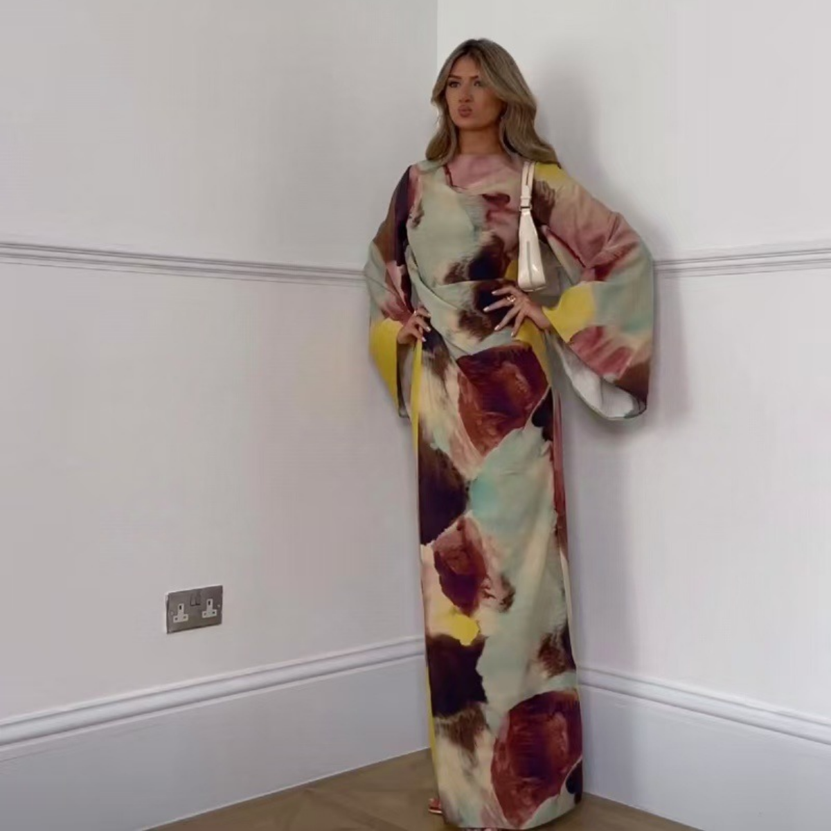 Vestido largo estampado con manga larga Krakovia