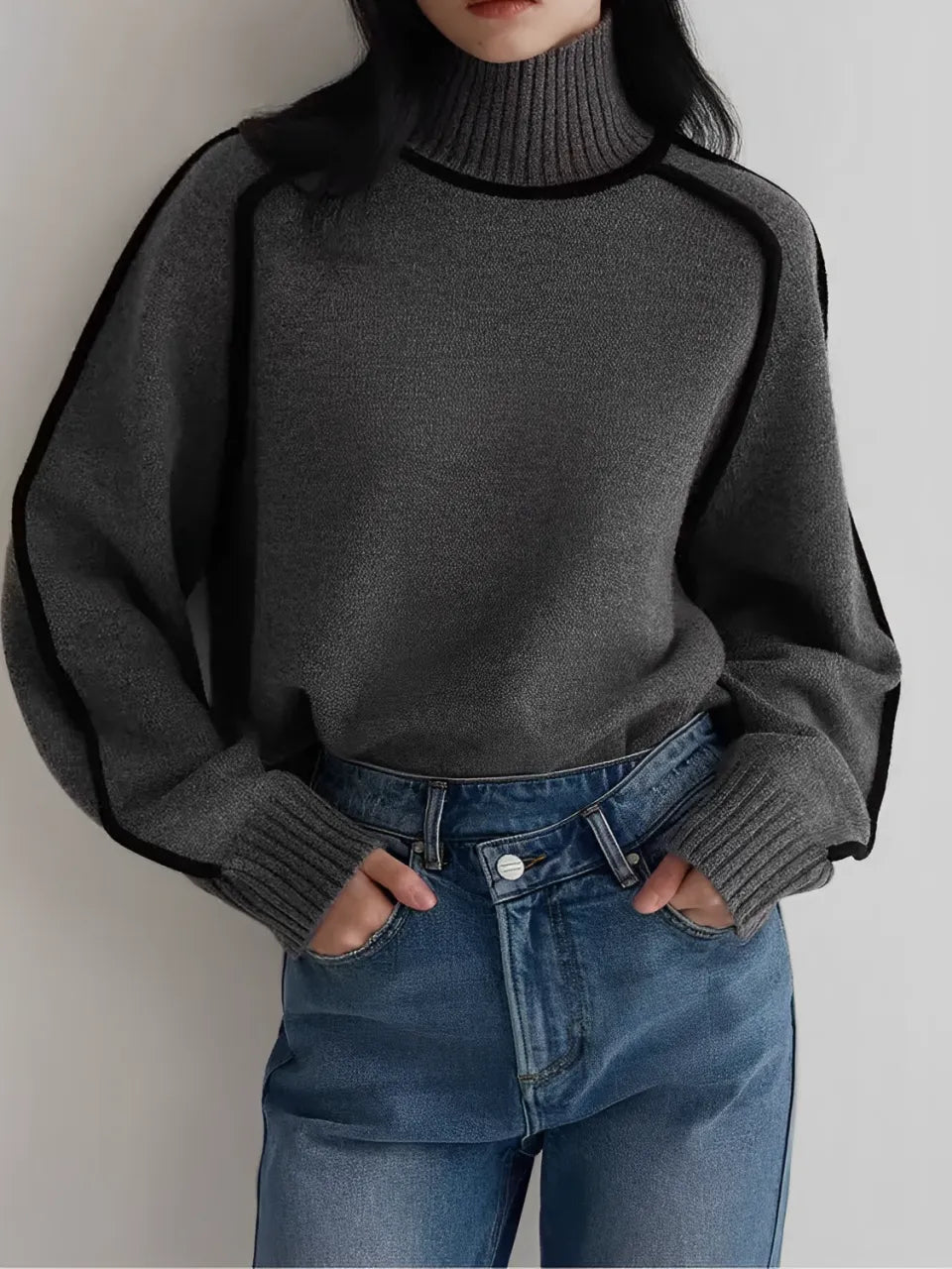 Clarinda | Suéter de punto acanalado con cuello alto y rayas 3D texturizadas