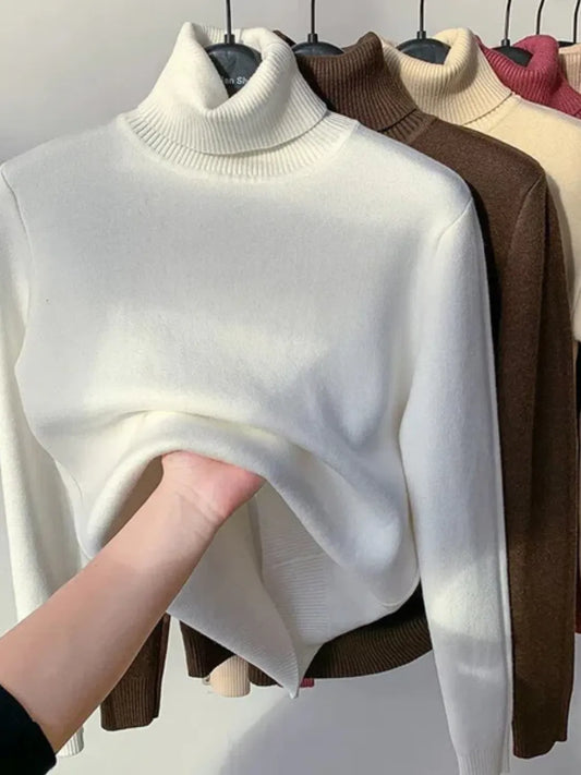 Evangelina | Suéter Peluciado de Algodón con Cuello Alto Cálido