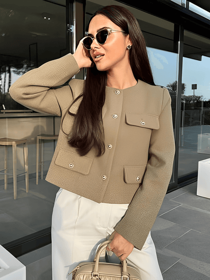 Desideria | Abrigo con Bolsos Decorativos y Botones