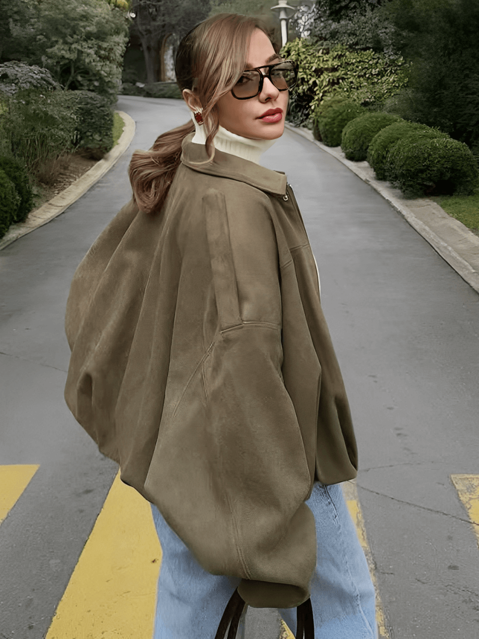 Herminia | Chaqueta Bomber Oversized Zíper Recortes