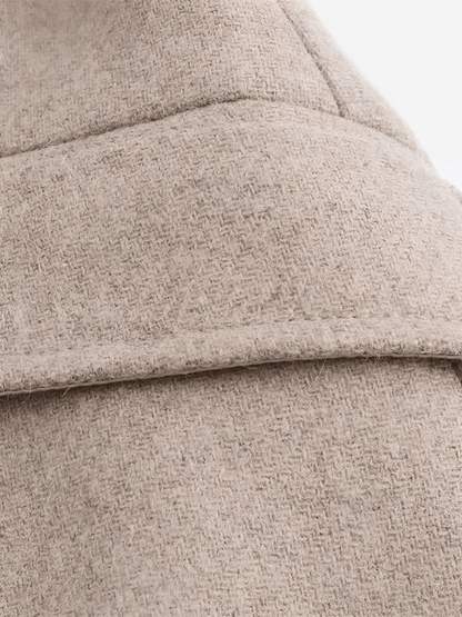 Quirina | Abrigo de lana con cuello de piel y cierre de botones