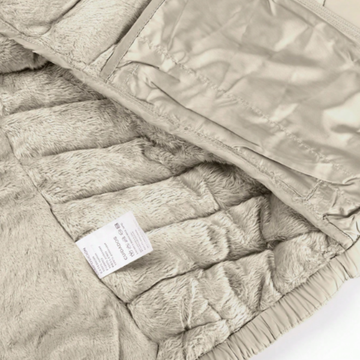 Vega | Chaqueta Puffer de Invierno Ligera con Capucha