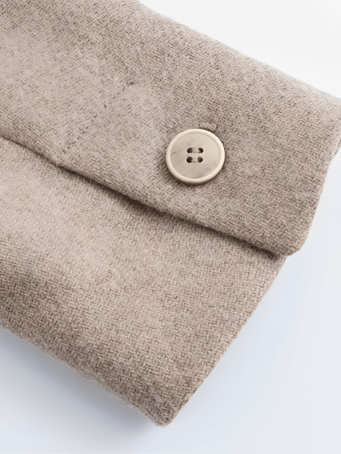 Quirina | Abrigo de lana con cuello de piel y cierre de botones