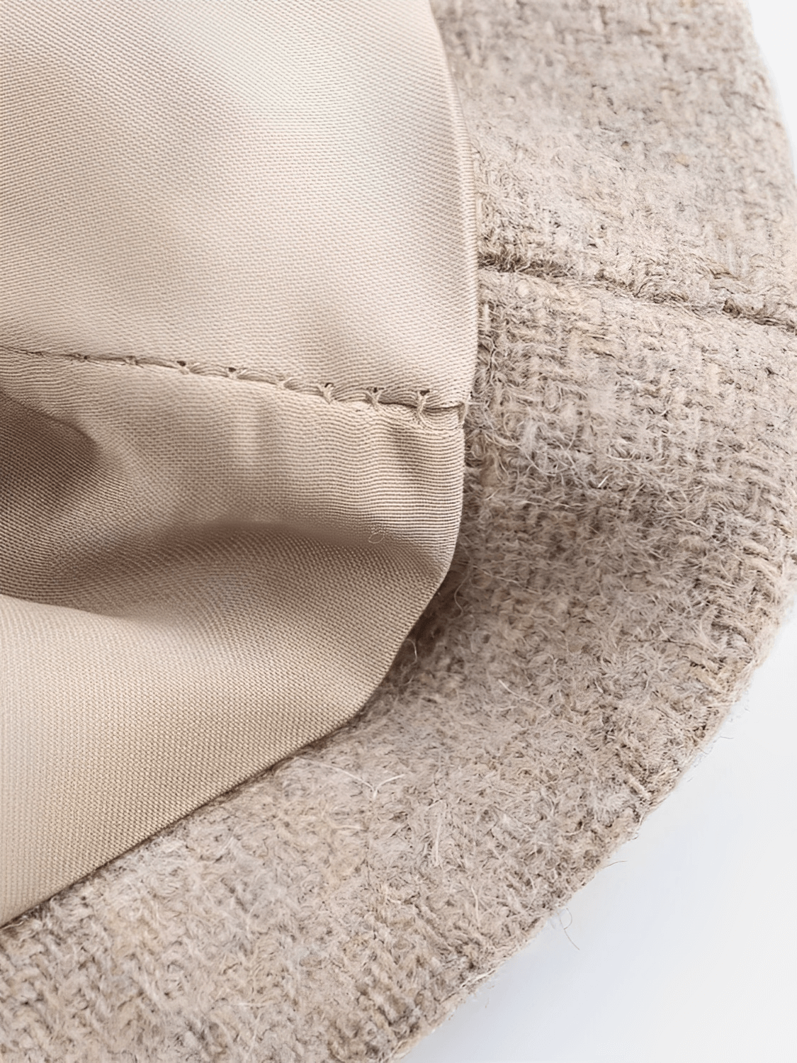 Quirina | Abrigo de lana con cuello de piel y cierre de botones