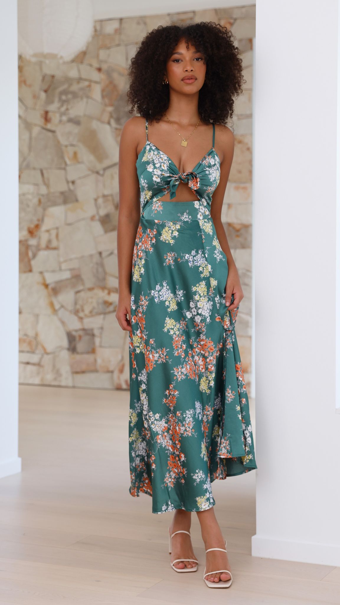 Vestido midi con estampado floral - Buenos Aires