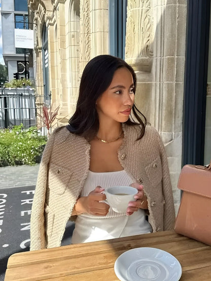 Itziar | Chaqueta Texturizada Con Botones Y Bolsos