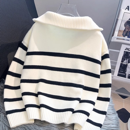Martina | Suéter de Rayas con Cremallera y Cuello Alto